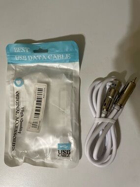 White USB Data Cable with Metal Connectors - Universal Charging & Sync
